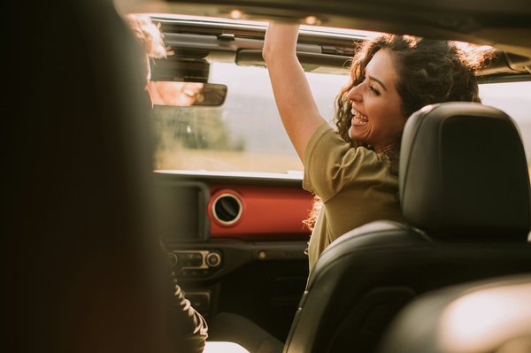 Où trouver les meilleures routes pour un road trip à travers les déserts de l'Iran?